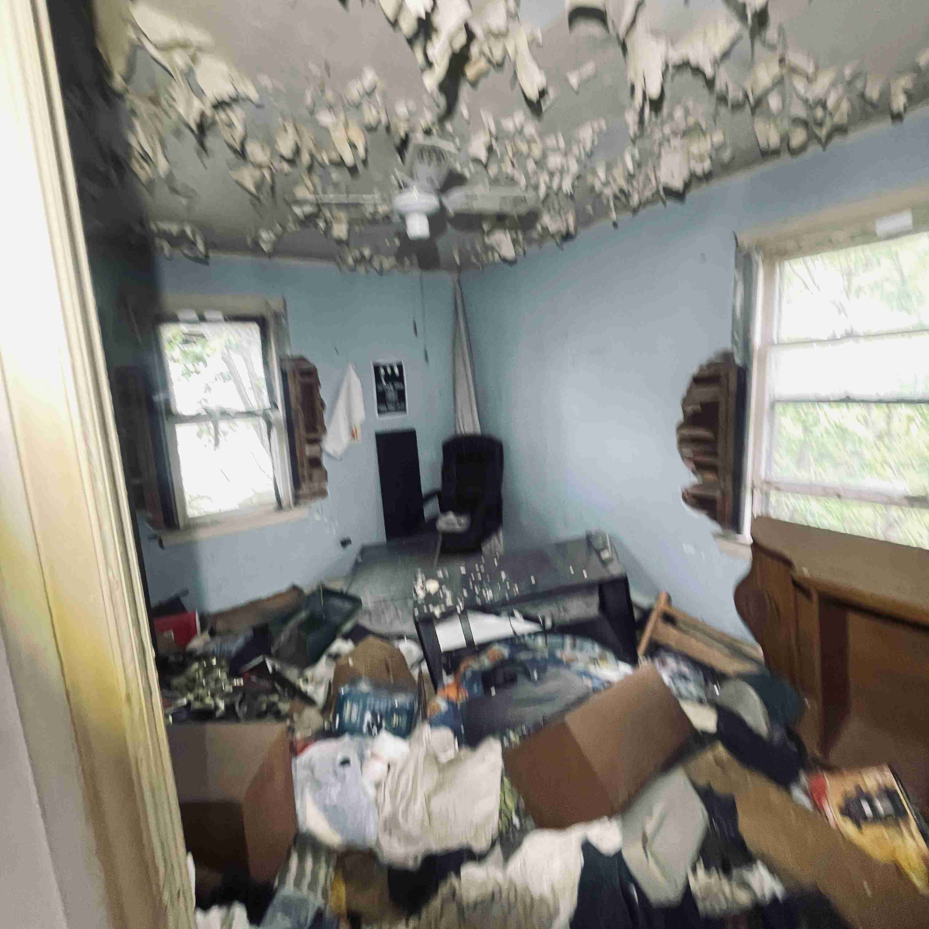 14044 Roselawn (54).jpg